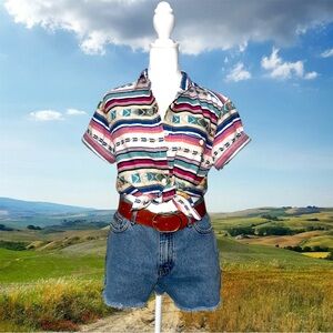 Vintage Cabin Creek Short Sleeve Southwest Aztec Button Up 🐎